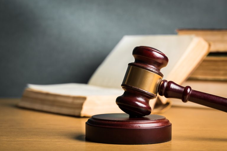 חי בדירתו ללא הסכם ממון לידועים בציבור