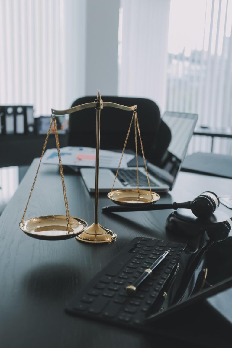 האם בן ישיבות צריך לשלם מזונות