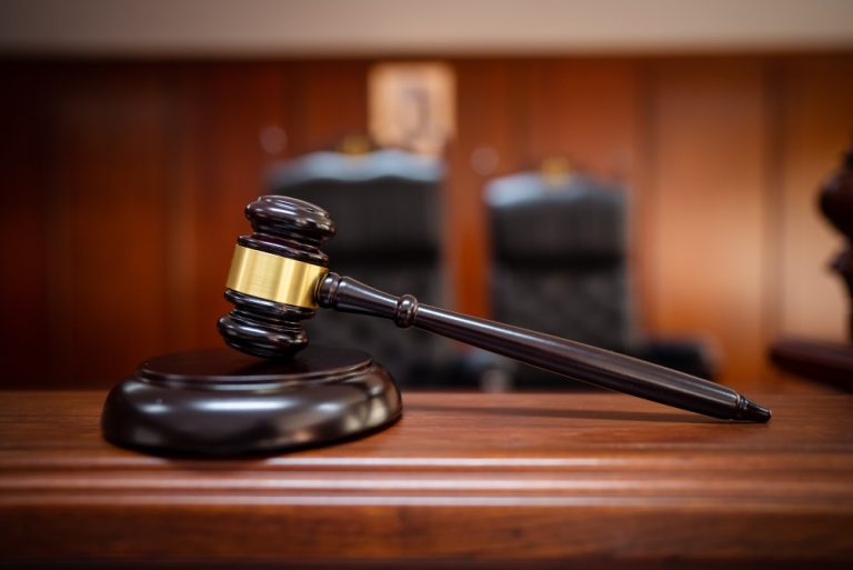 מה הדין במקרה שבו האב מוגבל מלשלם מזונות ילדים