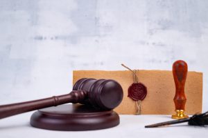 אימו של הקטין צבעה את שיערו לפורים