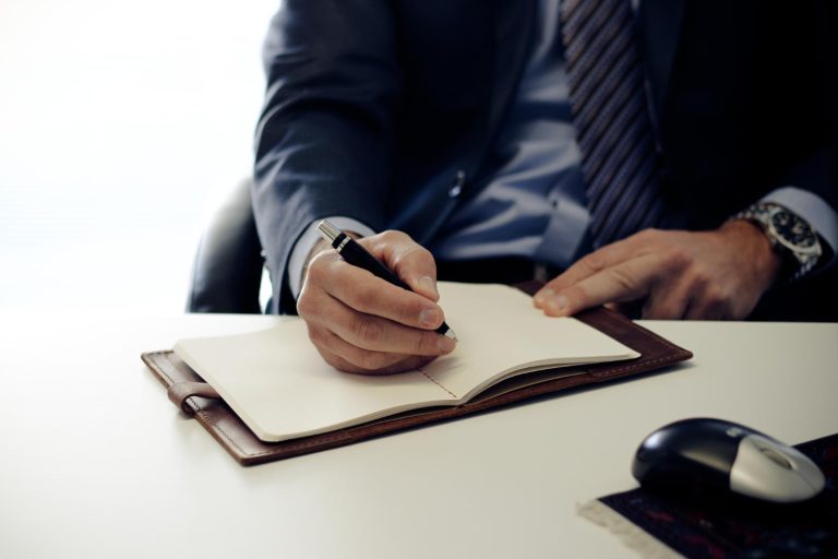 הסתלקות מירושה וקבלת ירושה על ידי פושט רגל